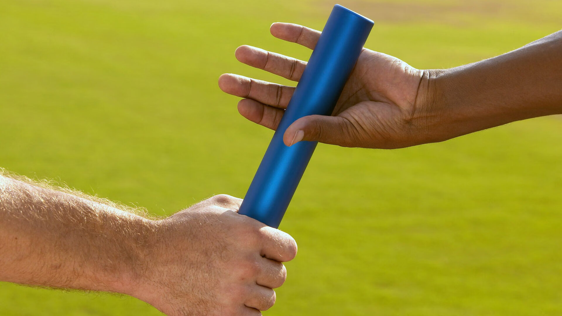 _北极探险赛：冰天雪地中的极限运动_，北极探险视频